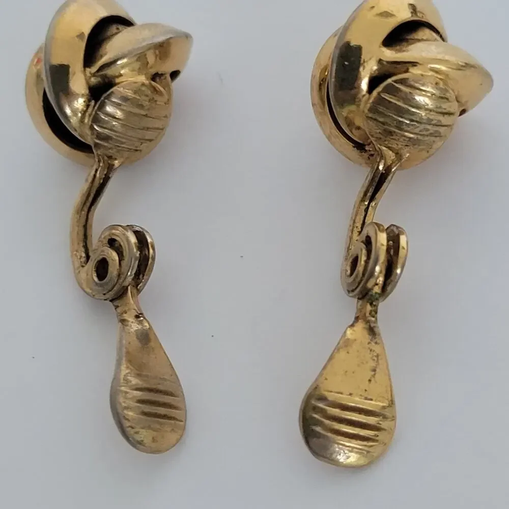 Vintage‎ Monet Knot Teardrop Gold Tone Clip on Earrings Round Glam Lot Of 2
